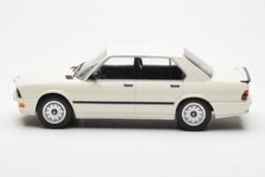 BMW M535i E28 Bel Norev 1:18 183260 Kovina – slika 3 od 6
