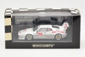 BMW M1 IMSA #25 Red Lobster Cowart / Miller LA Times Grand Prix Winner 1981 Minichamps 1:43 430812525 Kovina – slika 4 od 4
