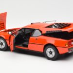 BMW M1 Oranžna Metalik Norev 1:18 - image 5 of 8