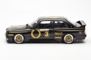 BMW M3 E30 #3 J. Richards Austrian Airlines ATCC 1987 AUTOart 1:18 88745 Kovina – slika 4 od 8