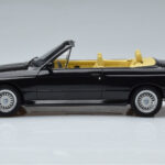 BMW M3 E30 Kabriolet Črn Otto 1:18 - image 3 of 6