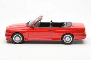 BMW M3 E30 Kabriolet Rdeč Otto 1:18 OT077 Smola – slika 3 od 6