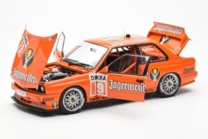 BMW M3 E30 #19 A. Hahne Jägermeister DTM 1992 AUTOart 1:18 89248 Kovina – slika 2 od 8