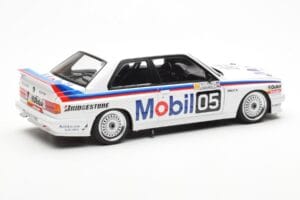 BMW M3 E30 #5 P. Brock Mobil ATCC 1988 AUTOart 1:18 88845 Kovina – slika 3 od 8