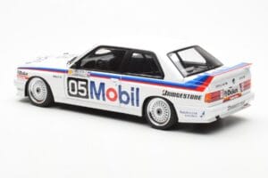 BMW M3 E30 #5 P. Brock Mobil ATCC 1988 AUTOart 1:18 88845 Kovina – slika 7 od 8