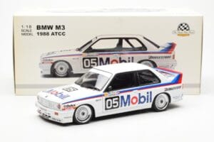 BMW M3 E30 #5 P. Brock Mobil ATCC 1988 AUTOart 1:18 88845 Kovina – slika 8 od 8