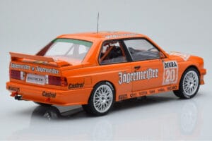 BMW M3 E30 Jagermeister #20 W. Gardner DTM Nurburgring 1992 IXO 1:18 18RMC082B Kovina – slika 2 od 6