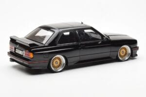 BMW M3 E30 Sport Evolution Črna Custom Wheels AUTOart 1:18 70562 Kovina – slika 3 od 8