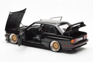 BMW M3 E30 Sport Evolution Črna Custom Wheels AUTOart 1:18 70562 Kovina – slika 5 od 8