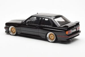 BMW M3 E30 Sport Evolution Črna Custom Wheels AUTOart 1:18 70562 Kovina – slika 7 od 8