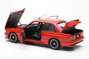 BMW M3 E30 Sport Evolution Cecotto Edition Rdeč AUTOart 1:18 70566 Kovina – slika 5 od 8