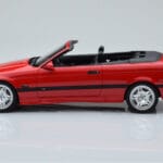 BMW M3 E36 Kabriolet Rdeč Otto 1:18 - image 3 of 6