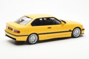BMW M3 E36 Rumen Otto 1:18 OT666 Smola – slika 2 od 6