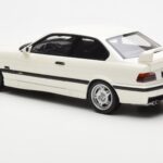 BMW M3 E36 Lightweight Bel Otto 1:18 - image 5 of 6