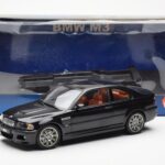 BMW M3 E46 Črna AUTOart 1:18 - image 8 of 8