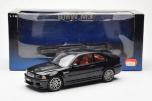 BMW M3 E46 Črna AUTOart 1:18 70541 Kovina – slika 8 od 8