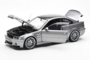 BMW M3 E46 CSL Siv Kyosho 1:18 80430302734 Kovina – slika 2 od 8