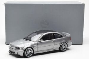BMW M3 E46 CSL Siv Kyosho 1:18 80430302734 Kovina – slika 8 od 8