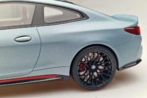 BMW M4 CSL G82 Siv GT Spirit 1:18 GT427 Smola – slika 7 od 8