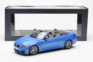BMW M4 F83 Kabriolet Yas Marina Modra Paragon 1:18 80432339612 Kovina – slika 8 od 8