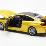 BMW M4 F82 Austin Rumen Metallic Paragon 1:18 - image 5 of 8