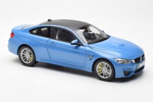 BMW M4 F82 Yas Marina Modra Paragon 1:18 PA-97102 Kovina – slika 6 od 8