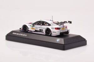BMW M4 F82 #77 M. Tomczyk BMW M Performance Parts DTM 2015 Minichamps 1:43 80422405594 Kovina – slika 3 od 4