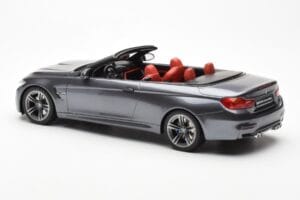BMW M4 F83 Kabriolet Siv GT Spirit 1:18 GT081 Smola – slika 5 od 6