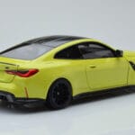 BMW M4 G82 Rumen Dealerska Izdaja Minichamps 1:18 - image 3 of 8