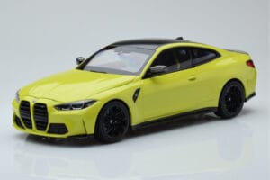 BMW M4 G82 Rumen Dealerska Izdaja Minichamps 1:18