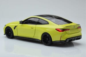 BMW M4 G82 Rumen Dealerska Izdaja Minichamps 1:18 80435A51949 Kovina – slika 7 od 8