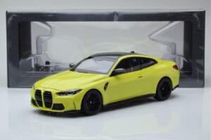BMW M4 G82 Rumen Dealerska Izdaja Minichamps 1:18 80435A51949 Kovina – slika 8 od 8