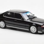BMW M5 E34 Črn Otto 1:18 - image 4 of 6