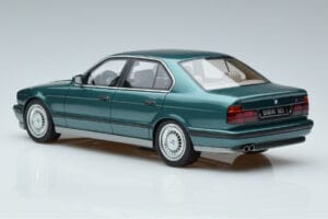 BMW M5 E34 Cecotto Edition Zelen Otto 1:18 OT968 Smola – slika 5 od 6