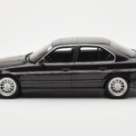 BMW M5 E34 Hartge H5 V12 Diamond Črn Metallic Otto 1:18 - image 3 of 6