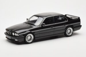 BMW M5 E34 Hartge H5 V12 Diamond Črn Metallic Otto 1:18