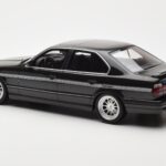 BMW M5 E34 Hartge H5 V12 Diamond Črn Metallic Otto 1:18 - image 5 of 6