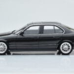 BMW M5 E34 Hartge Črn Otto 1:18 - image 3 of 6
