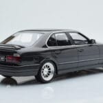 BMW M5 E34 Hartge Črn Otto 1:18 - image 5 of 6