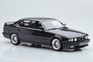 BMW M5 E34 Hartge Črn Otto 1:18 OT362B Smola – slika 6 od 6