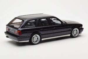 BMW M5 E34 Touring Diamond Črn Otto 1:18 OT198 Smola – slika 2 od 6
