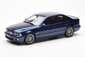 BMW M5 E39 Avus Blue Paint Issue Otto 1:18