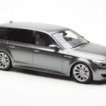 BMW M5 E61 Touring Siv Otto 1:18 - image 4 of 6