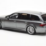 BMW M5 E61 Touring Siv Otto 1:18 - image 5 of 6