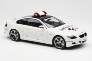 BMW M6 E63 MotoGP Safety Car 2006 Kyosho 1:18 08707GPB Kovina – slika 6 od 8