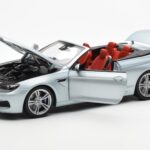 BMW M6 F12 Kabriolet Silverstone Srebrn II Paragon 1:18 - image 2 of 8