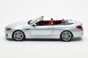 BMW M6 F12 Kabriolet Silverstone Srebrn II Paragon 1:18 80432253656 Kovina – slika 4 od 8
