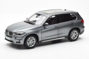 BMW X5 F15 Space Siv Paragon 1:18