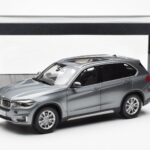BMW X5 F15 Space Siv Paragon 1:18 - image 8 of 8