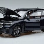 BMW X5 G05 Moder Norev 1:18 183283 Kovina - image 2 of 7